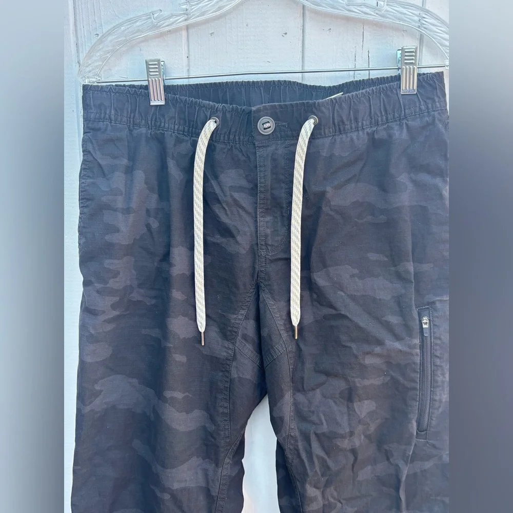 Vuori Ripstop Climber Pants Large Camouflage